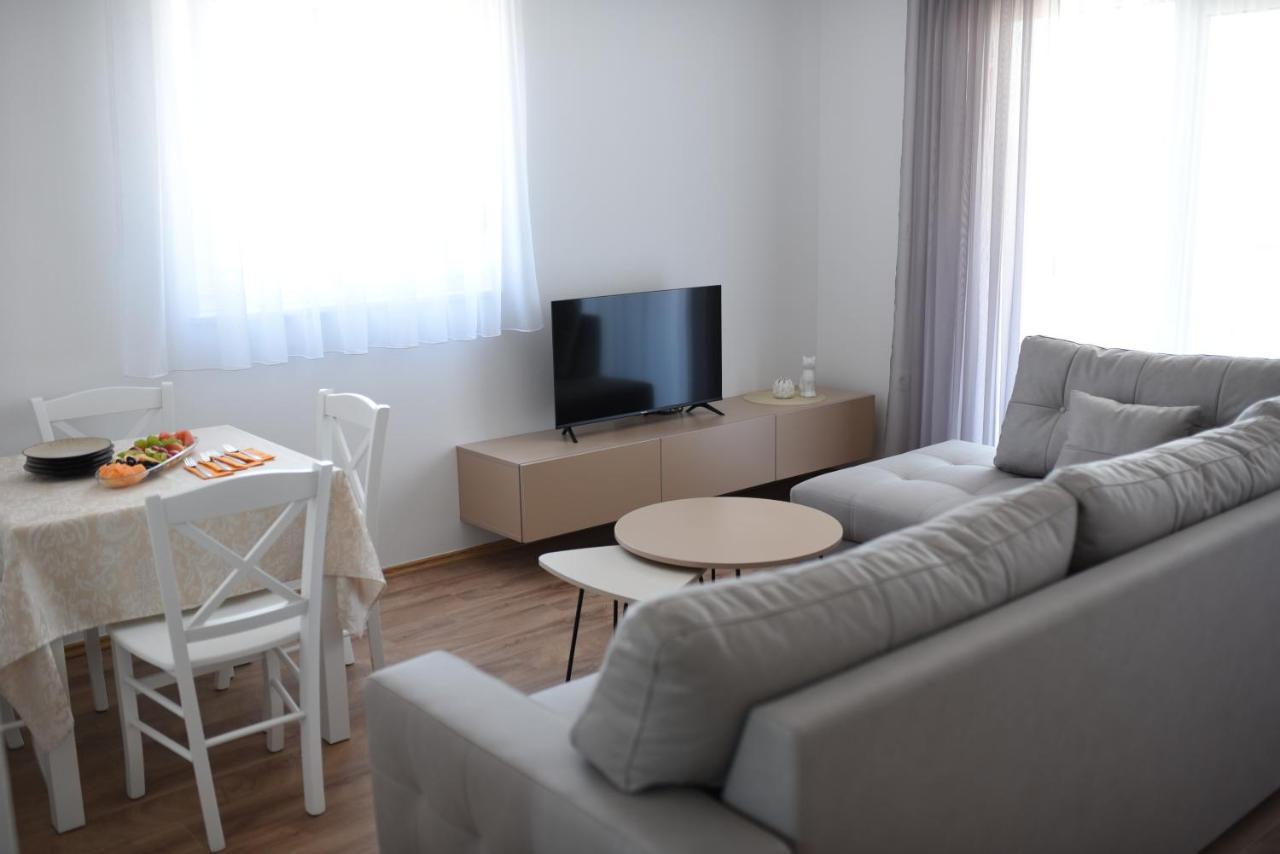 B1villa Srima Esterno foto